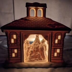 Partylite Victorian Manor Christmas Tealight Candle Holder,Bisque Porcelain,NWOB